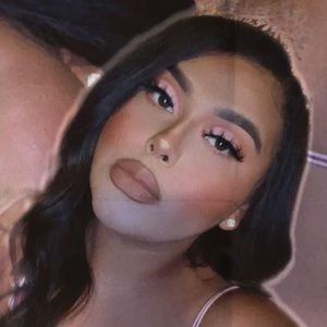 Meet your Posher, Bianca